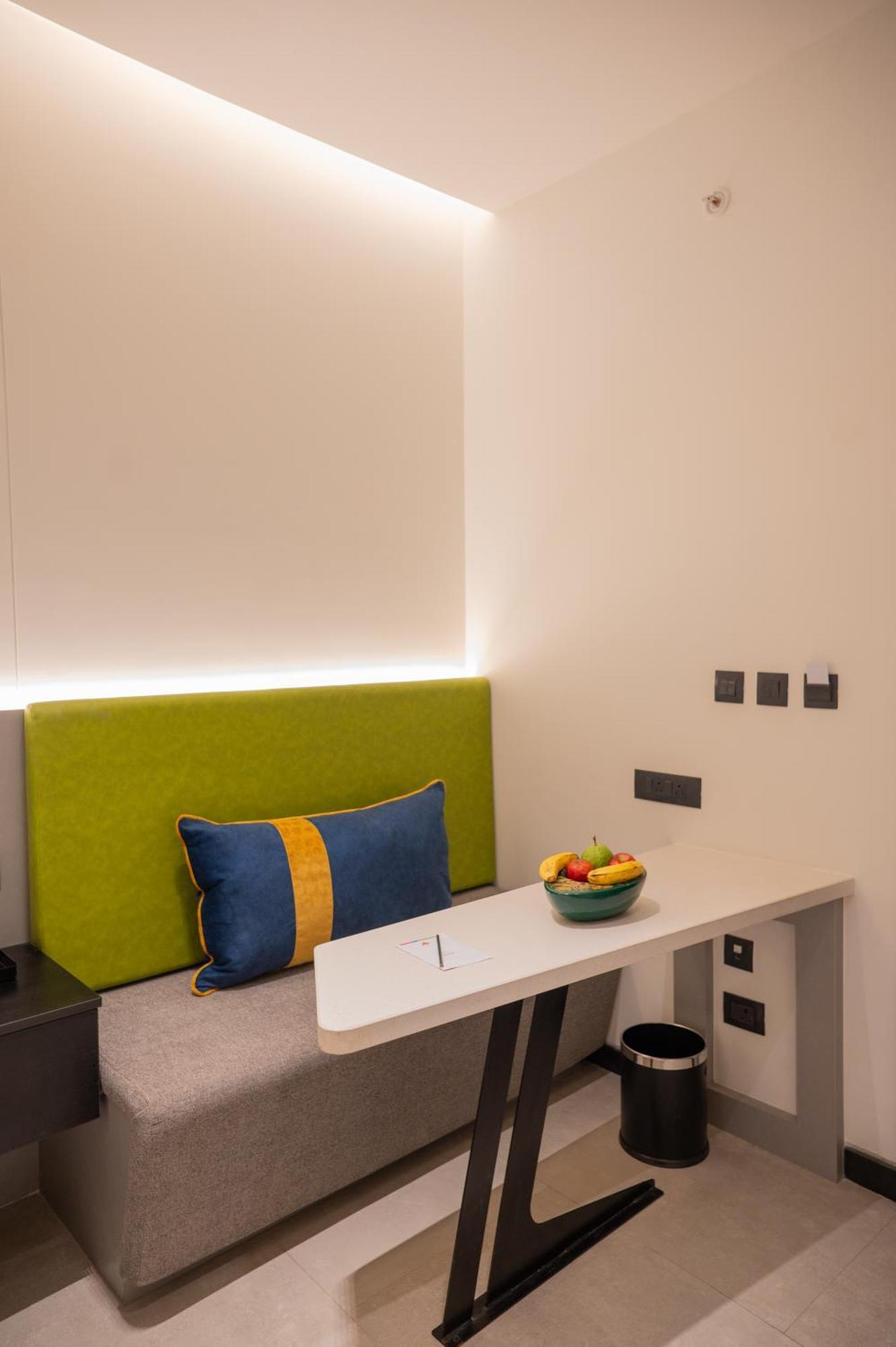 Zibe Luxe Kakinada By Grt Hotels Exterior photo